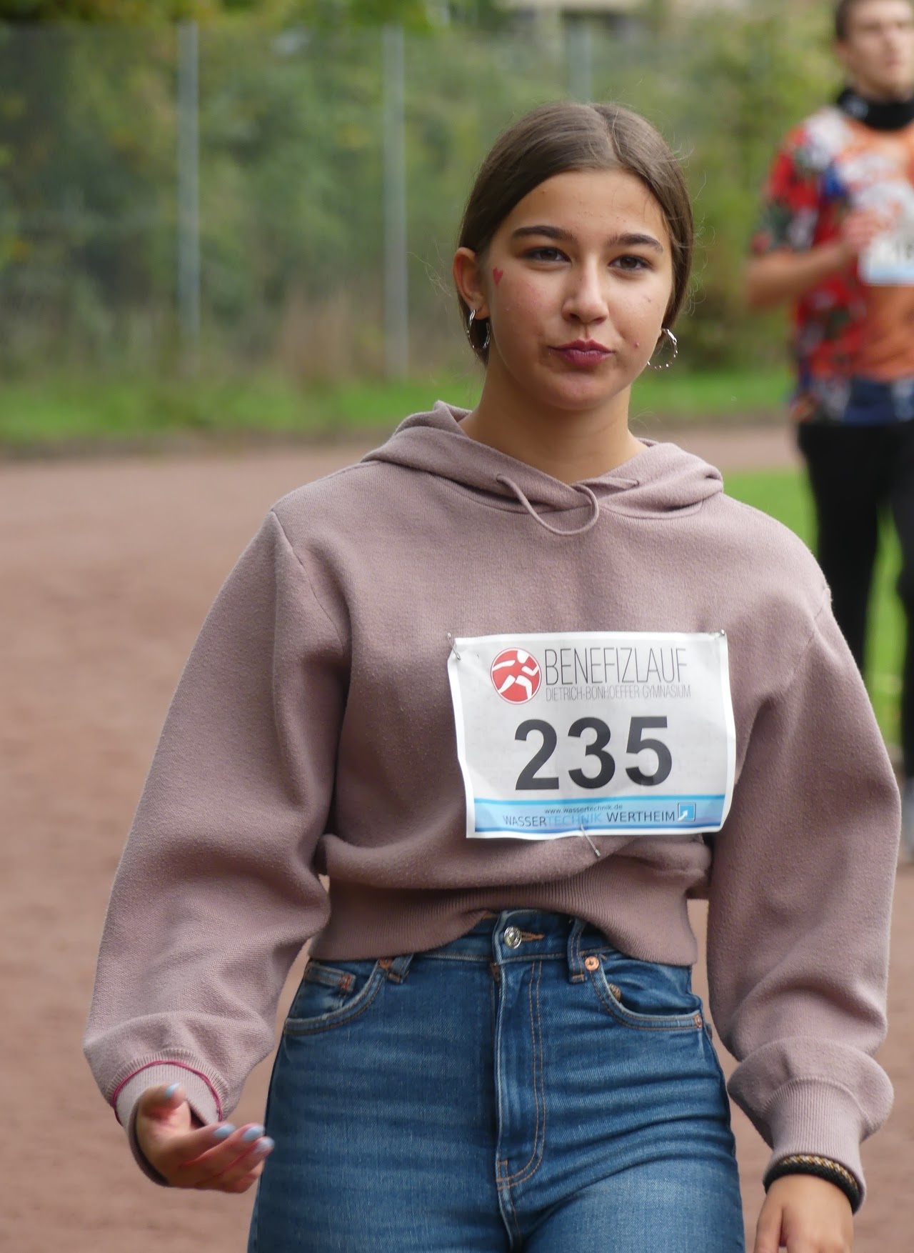 Bild vom 13. Benefizlauf im Jahr 2022. Dies ist das 214. Bild.